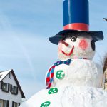 בילוי חורף משפחתי מסעיר, בפיכטלגבירגה, במחוז פרנקוניה, גרמניה