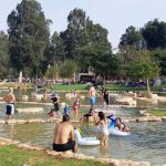 סופ”ש של ניקוי חופים, טיולים משפחתיים ונהנים