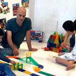 ZOOM IN: הקורונה בעיניהם של בני הנוער בתערוכת חוצות בחולון