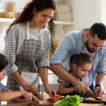 כל הסיבות להכניס את הילדים למטבח
