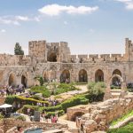 חוגגים בר/בת מצווה? מחווה למפונים במגדל דוד מוזיאון ירושלים