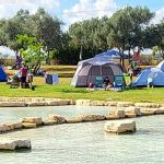 עם ישראל על משפחותיו, יצאו בהמוניהם לטייל בטבע