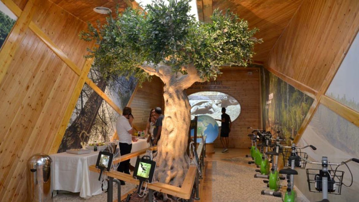 מטיילים בטוח במרחב הפתוח, עם קק”ל