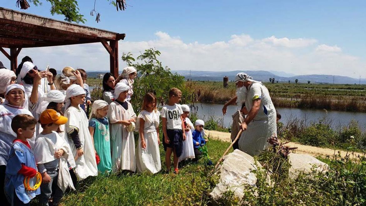 פסח משפחתי שמח עם עמותת זמן גליל מערבי
