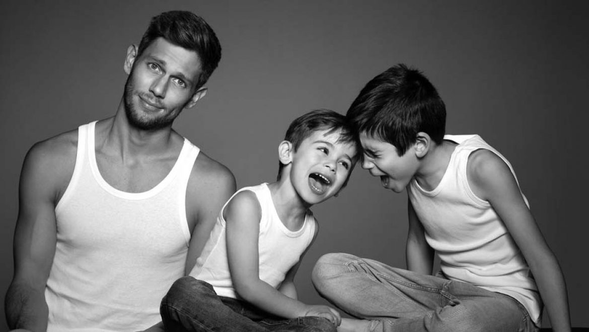 “אבות ובנים”: תערוכת חוצות גן המוזיאון