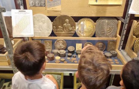 המשפחות מוזמנות ליום הזיכרון ויום העצמאות במוזיאון מורשת צאן ברזל