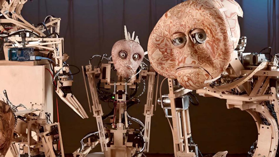 ספארי, הסאוונה הרובוטית הראשונה: תערוכת הקיץ במוזיאון בת ים