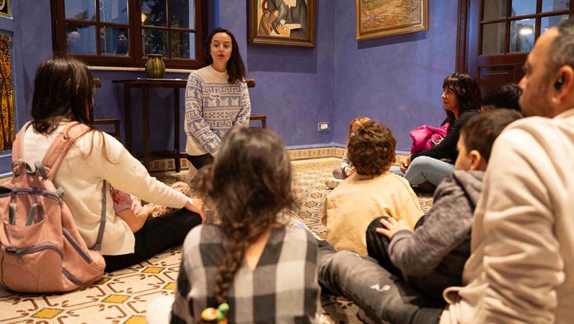 כיכר ביאליק בת”א ובבתי התרבות של העיר, בפעילויות למשפחות