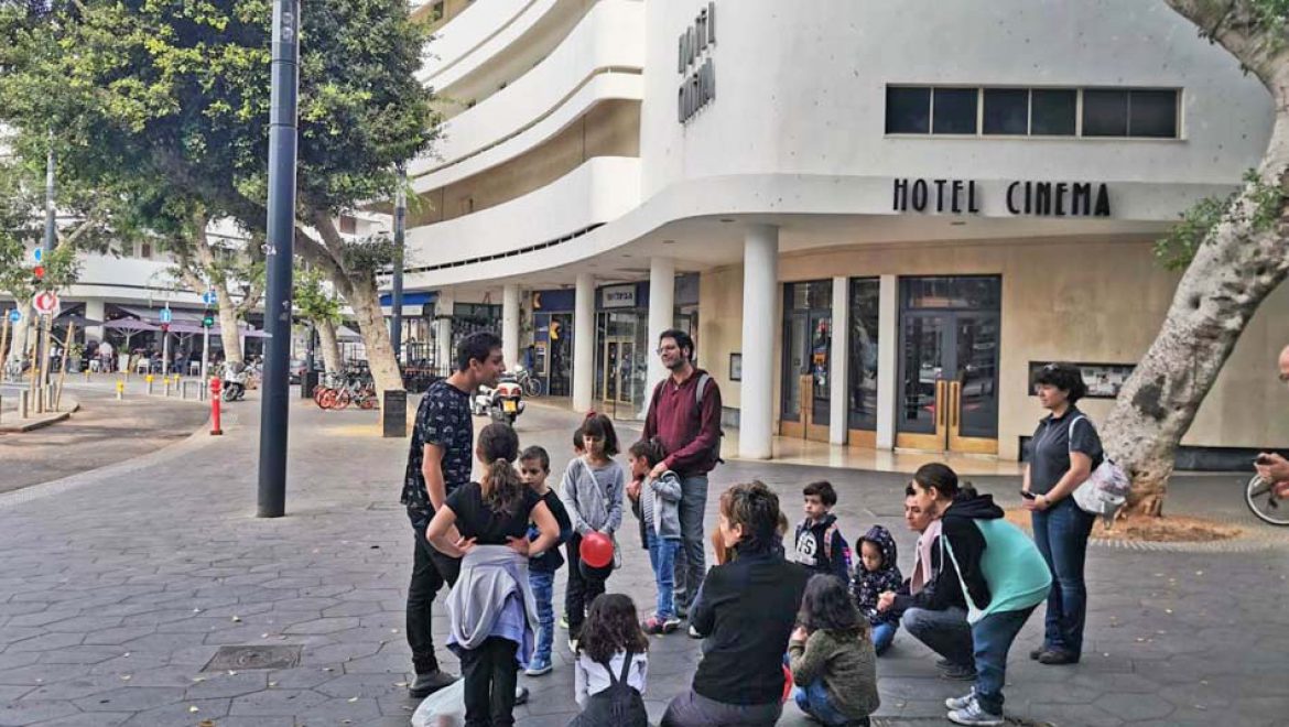 אדריכלות ‘העיר הלבנה’ בסיורים המותאמים למשפחות