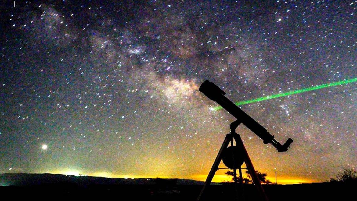 מטר מטאורים: אירועי לילות לבנים בערבה התיכונה