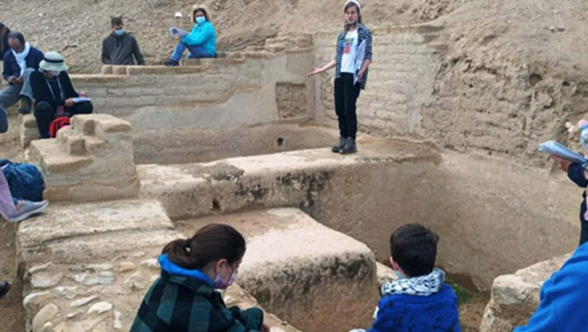 בית ספר שדה כפר עציון בעקבות הדמויות המרכזיות במשפחת המקבי