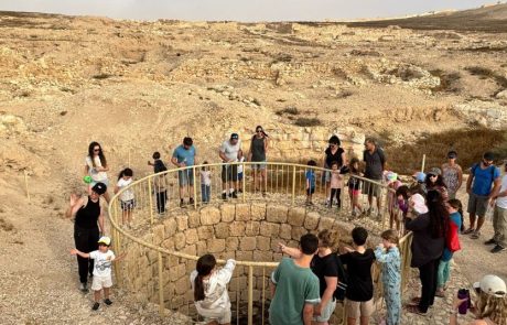 עשרות אלפי מבקרות/ים בשמורות הטבע ובגנים הלאומיים