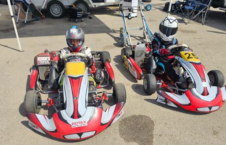 דור שלישי לאלופים: האחים רז ואביב דהן מתחרים במרוץ קארטינג