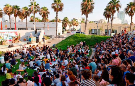 קיץ משפחתי בנמל ת”א: הפנינג רטוב, פסטיבל האורות, סרטים והצגות