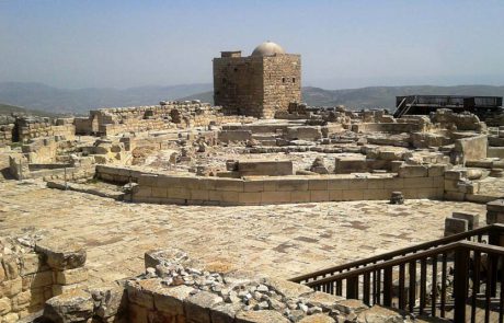 סיור זריחה באתר הר גריזים