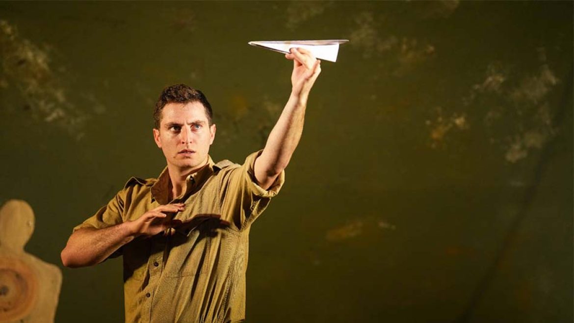 “נגזר לחיים”: הצגה ליום השואה ב”תיאטרון השעה” לילדים ונוער