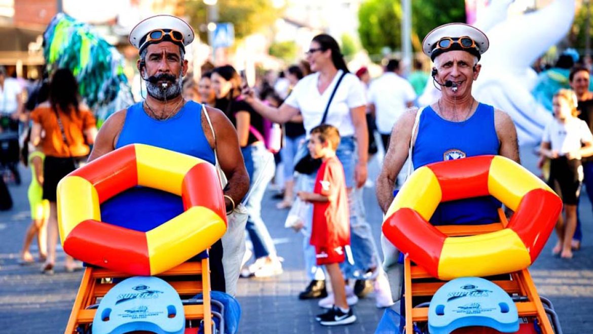 פסטיבל אילת לתיאטרון רחוב חוזר לאילת, צוללים לעולם שמתחת למים