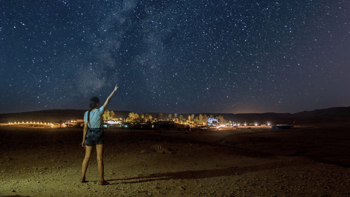 חגיגה של כוכבים במהלך חודש אוגוסט
