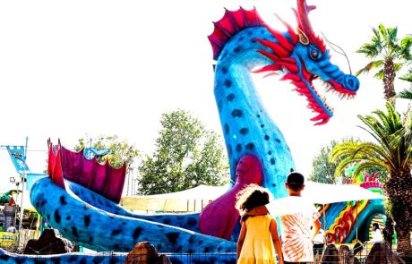 DRAGON WATER PARK פתח שעריו בראשל”צ