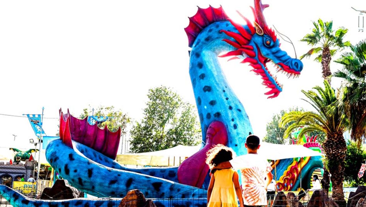 DRAGON WATER PARK פתח שעריו בראשל”צ