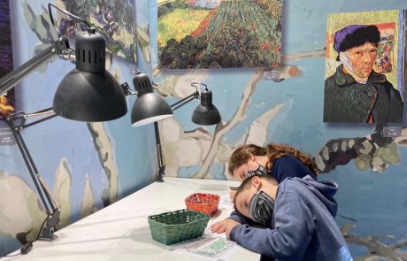 חוויה משפחתית בתערוכת ואן גוך הבינלאומית בפארק פרס חולון