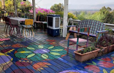 חנוכה של חוויות אצל שרה במרפסת: סדנאות יצירה לילדים ועוד…