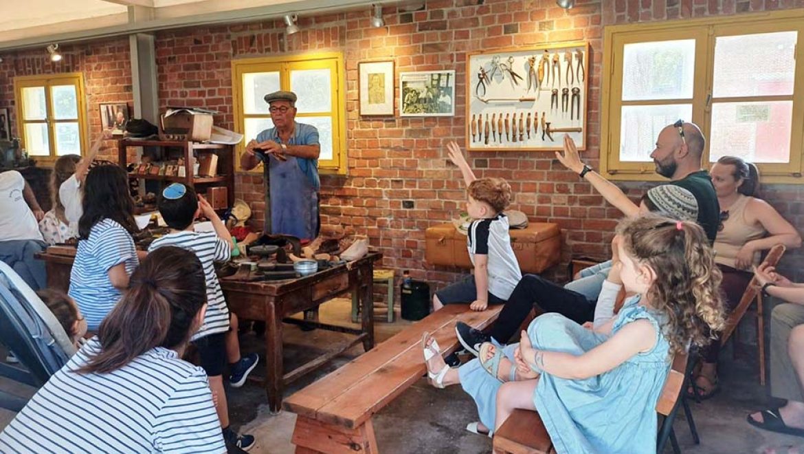 המשפחות ביקרו חינם ב- 77 אתרי מורשת בשנת העצמאות ה-77